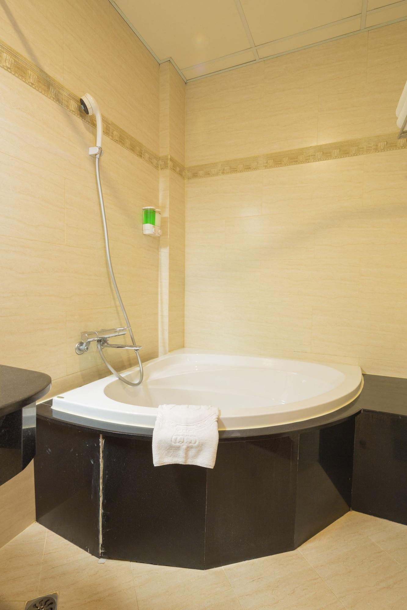 Gia Vien Hotel Ho Chi Minh City Exterior photo