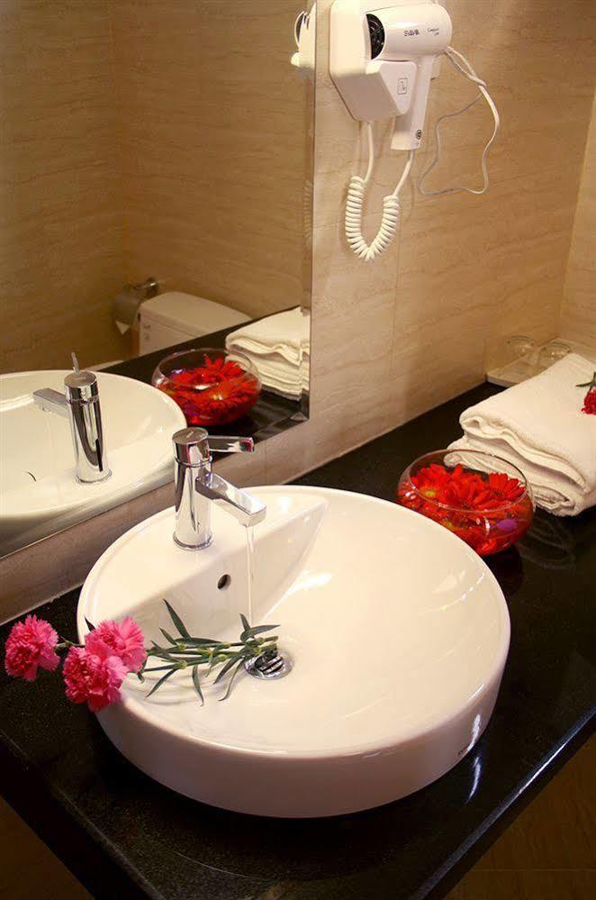 Gia Vien Hotel Ho Chi Minh City Exterior photo
